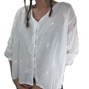 Oak+Shine Embroidered Whimsy Feminine Top Blouse Sz 6 White Fairy-core Celestial
